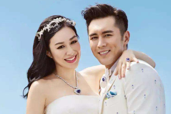 钟丽缇的女儿走秀好酷,她们是从哪学来的?-第1张图片-百花生活百科知识分享 钟丽缇的女儿走秀好酷,她们是从哪学来的?-第1张图片-百花生活百科知识分享