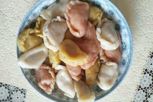 彩色的饺子皮是怎么做(彩色金鱼饺子皮怎么做)-第12张图片-百花生活百科知识分享 彩色的饺子皮是怎么做(彩色金鱼饺子皮怎么做)-第12张图片-百花生活百科知识分享
