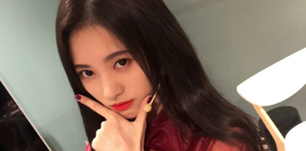 鞠婧祎戴口罩也被说心机,这届网友为何如此八卦?-第20张图片-百花生活百科知识分享 鞠婧祎戴口罩也被说心机,这届网友为何如此八卦?-第20张图片-百花生活百科知识分享