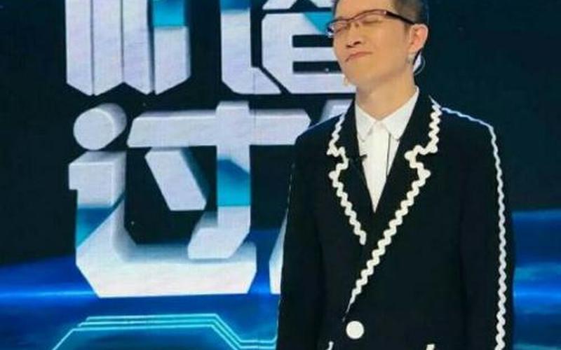 白岩松事件是指什么-第1张图片-百花生活百科知识分享