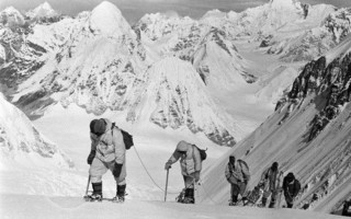 1960登珠峰不被承认