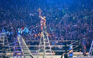 wwe摔跤狂热大赛2013