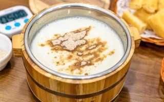 《豆浆撞奶》作者-羊马它