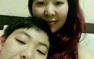 男友抱我到他房间