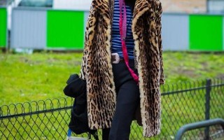 豹纹外套怎么搭配