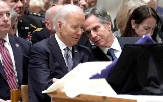 拜登忘记新上任美国防长名字