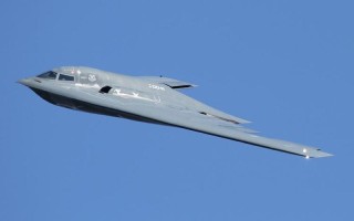 b-2隐形战略轰炸机